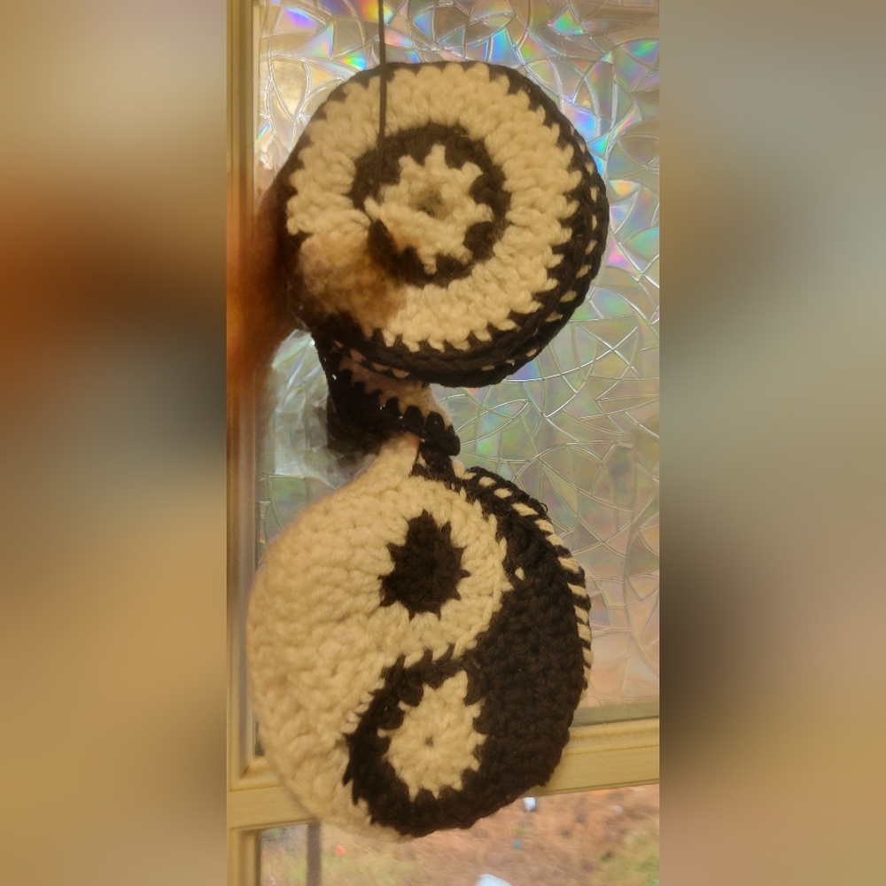 Crochet Yin Yang Wind Spinner